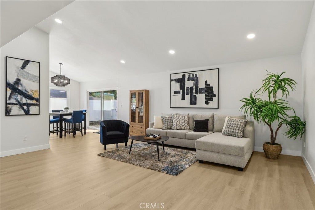 Photo of Listing #TR25114548