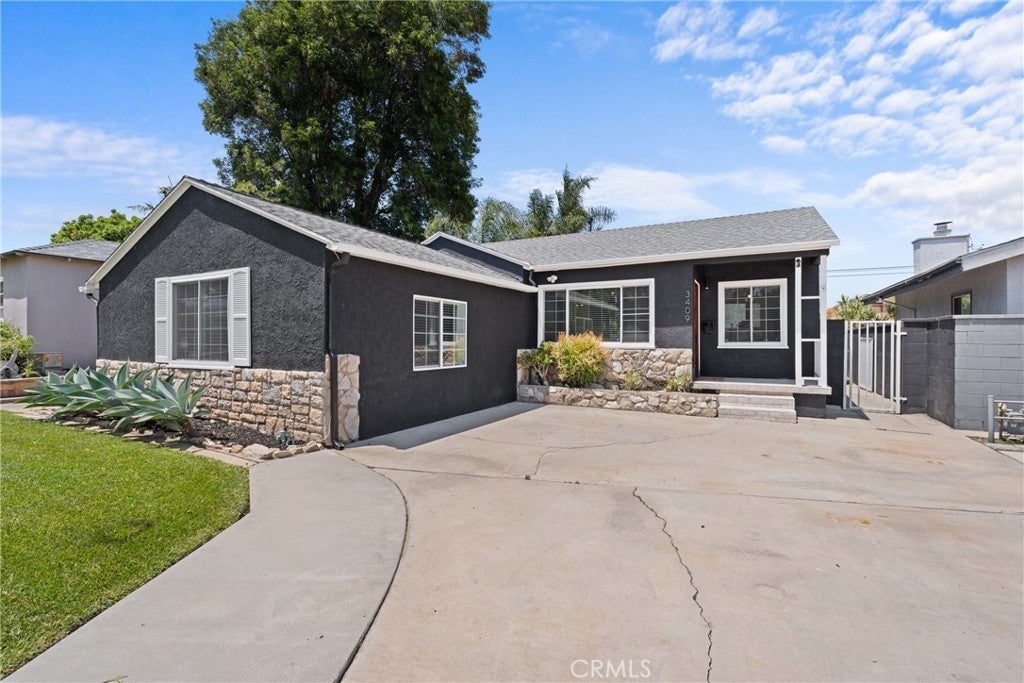 Photo of Listing #PW25113179