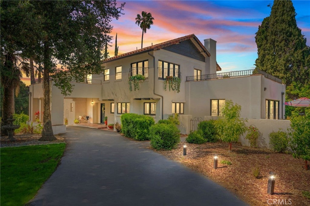 Photo of Listing #IV25114501