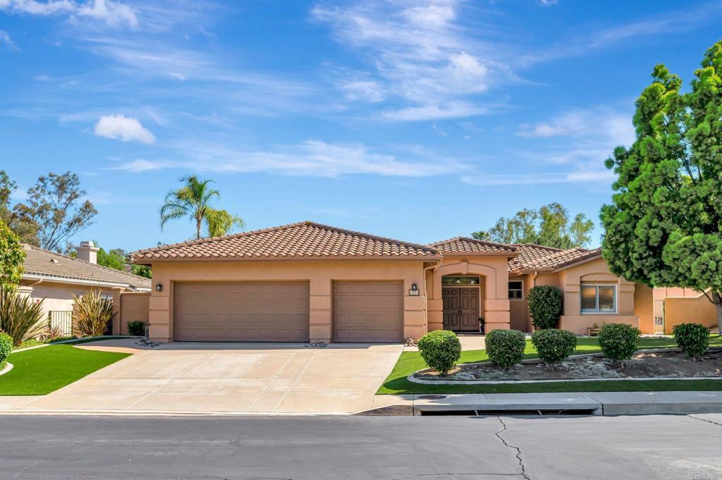 Photo of Listing #PTP2503760