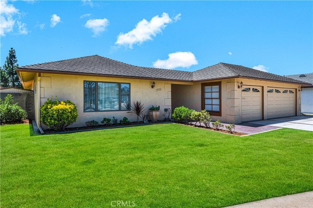 Photo of Listing #OC25093081