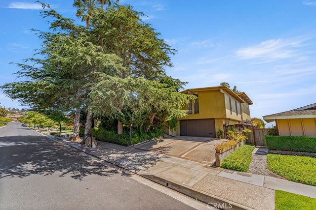 30211 Via Rivera, Rancho Palos Verdes.