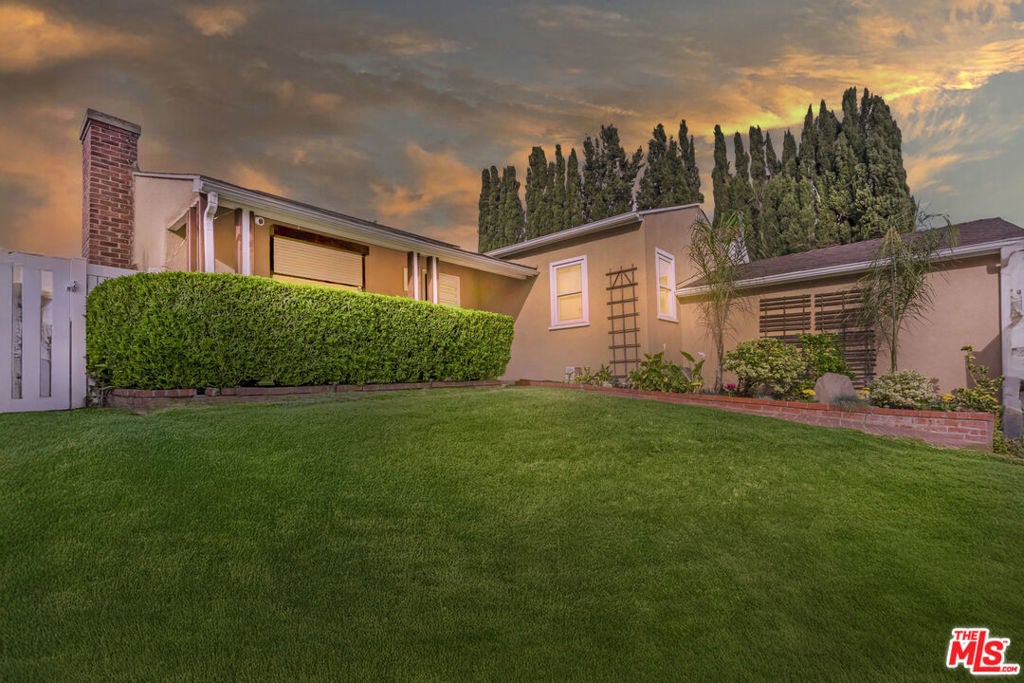 Photo of Listing #25541791