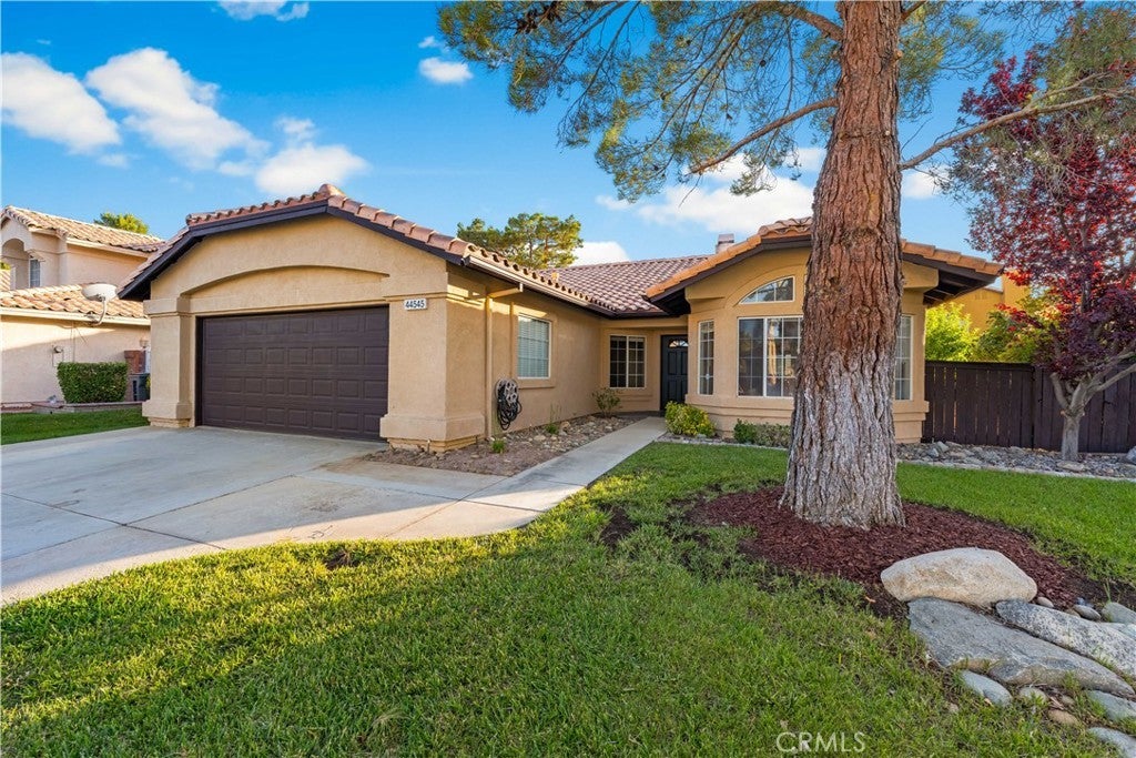 Photo of Listing #SR25111269