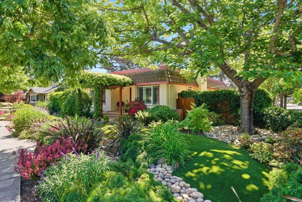 Photo of Listing #ML82008038