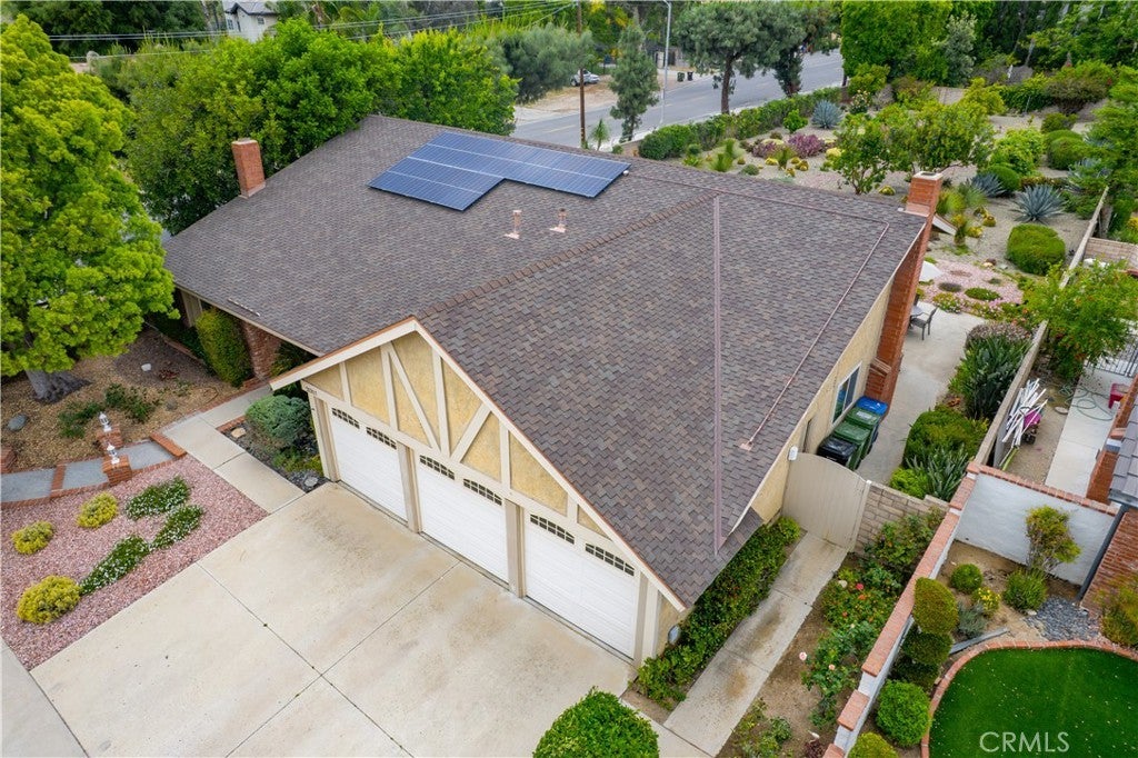 Photo of Listing #SR25077321