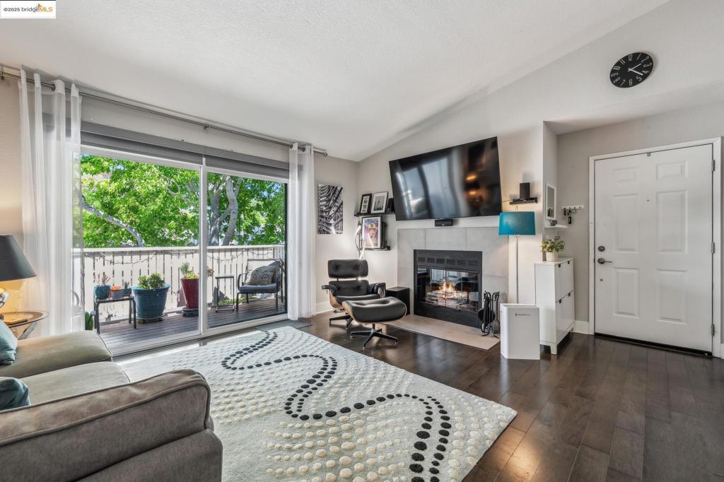 Photo of Listing #41098629