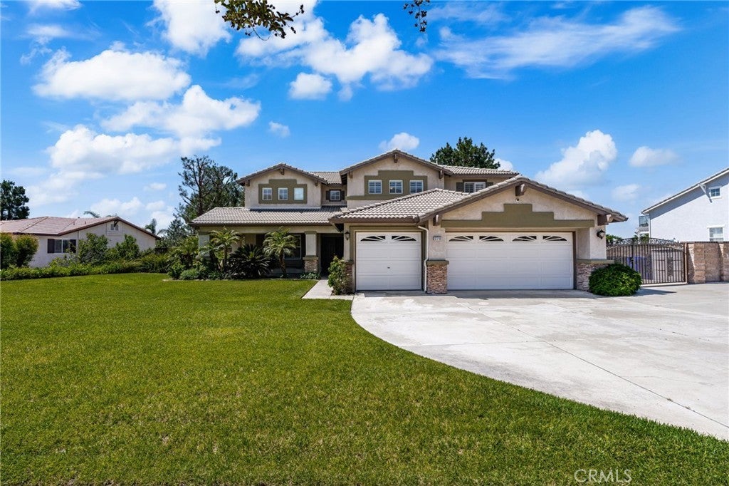 Photo of Listing #CV25115155