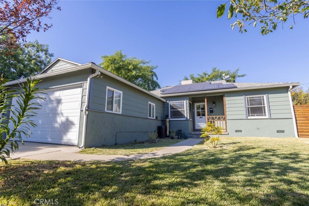 Photo of Listing #SR25115213