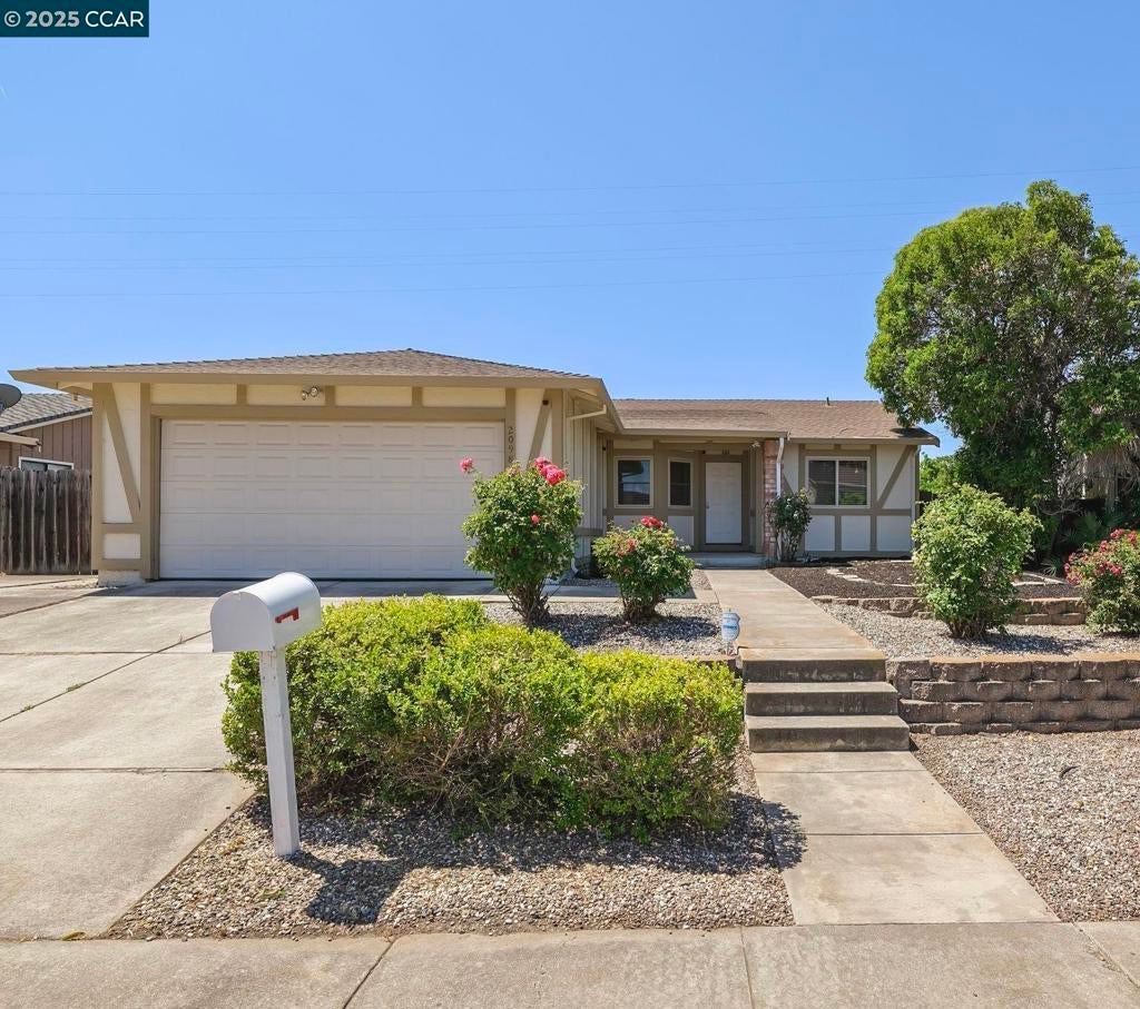 Photo of Listing #41098653