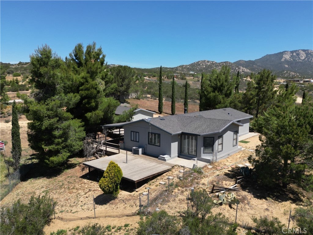 Photo of Listing #IV25112280