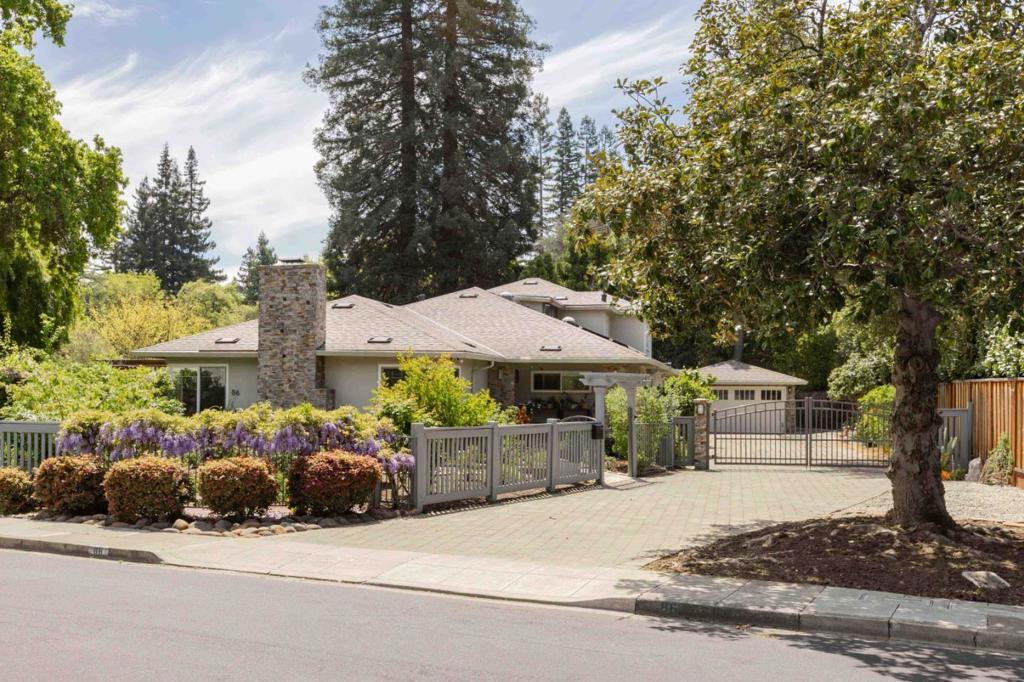 Photo of Listing #ML82008107