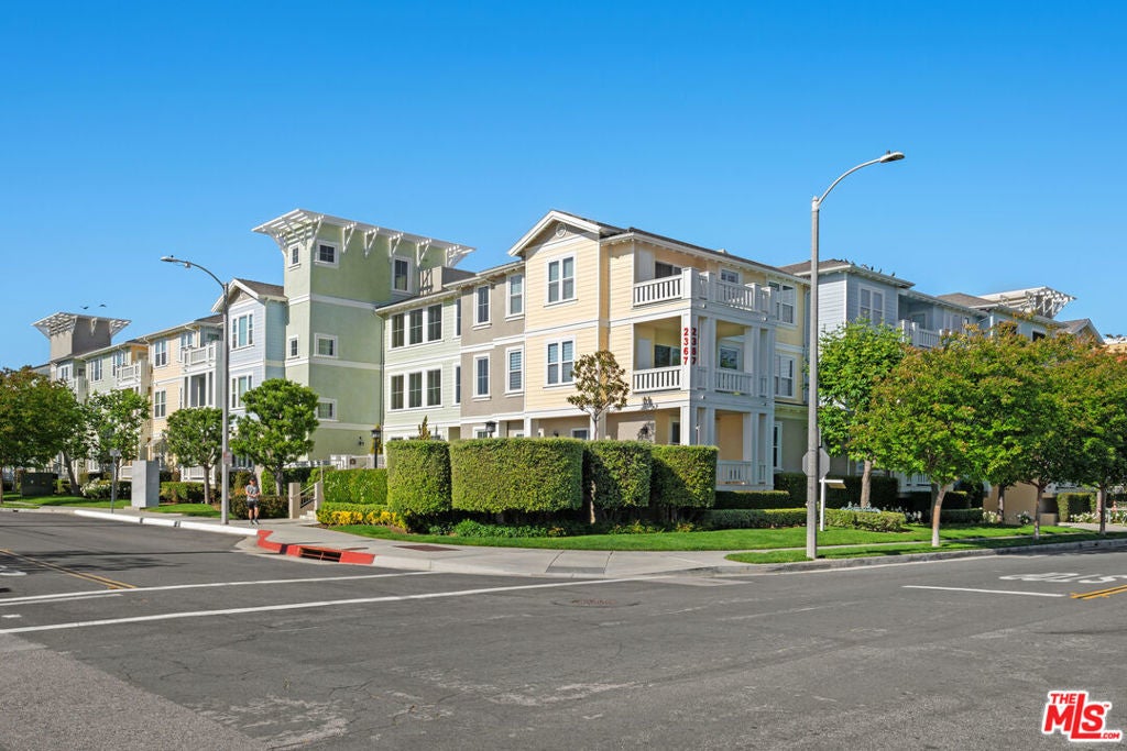 Photo of Listing #25537999