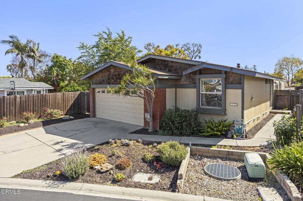 Photo of Listing #V1-30140