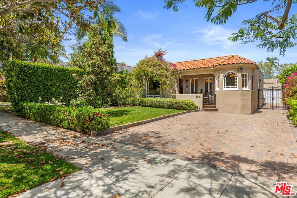 Photo of Listing #25542611