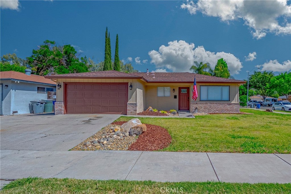 Photo of Listing #MC25111099