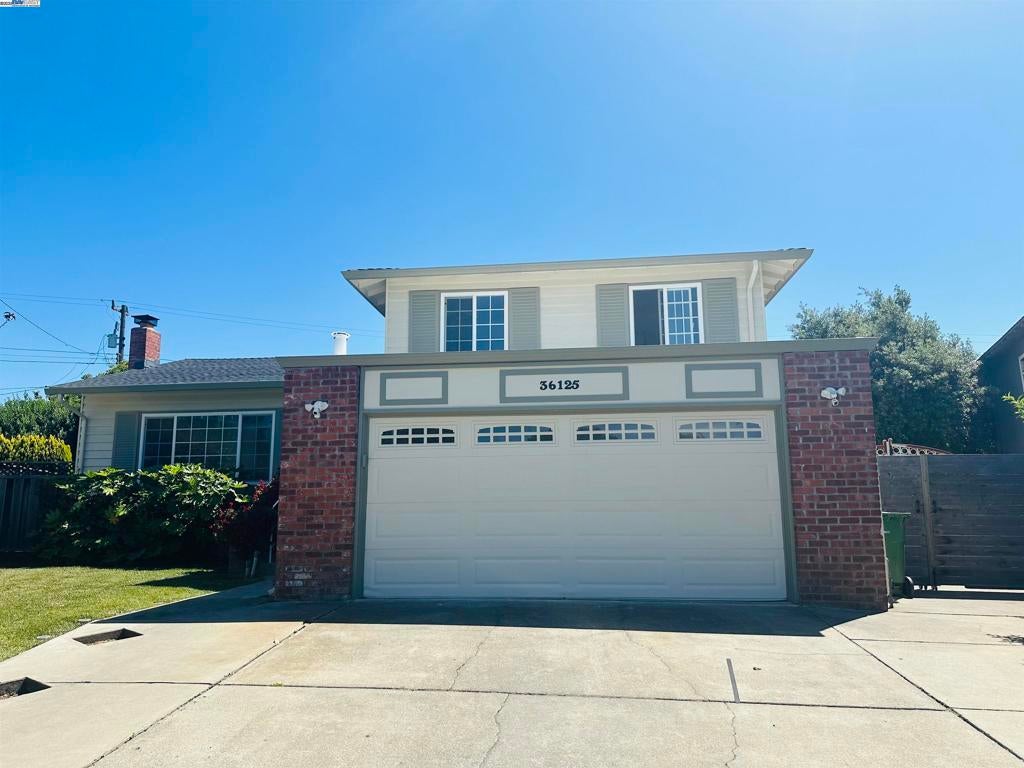 Photo of Listing #41098784