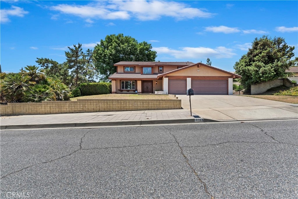 Photo of Listing #CV25116006