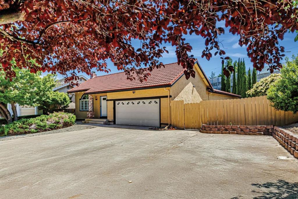 Photo of Listing #ML82008220