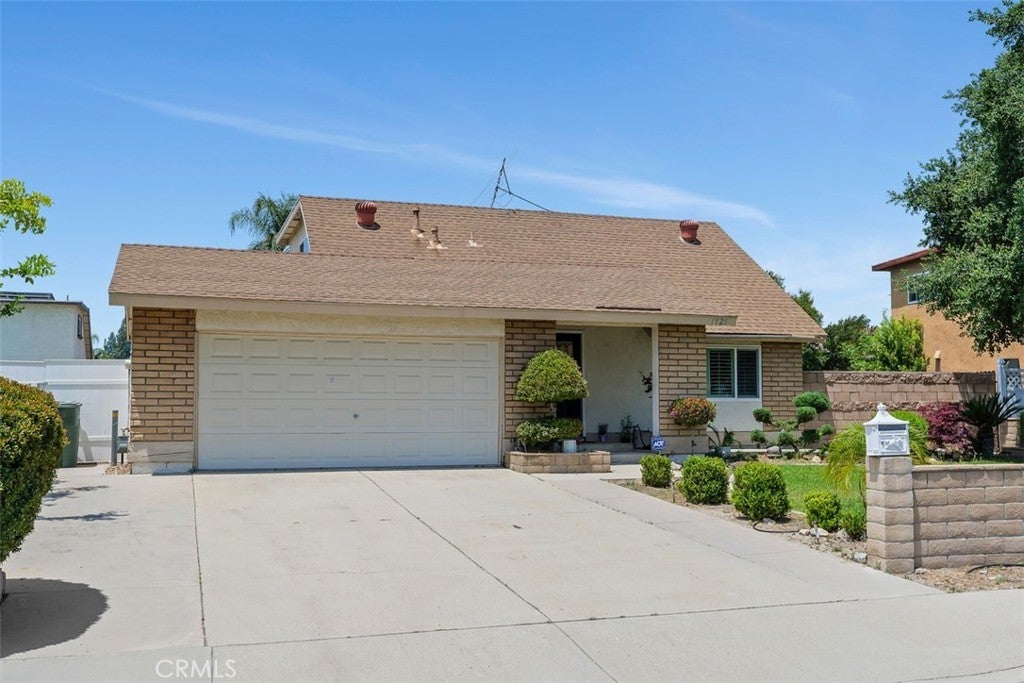 Photo of Listing #OC25116025