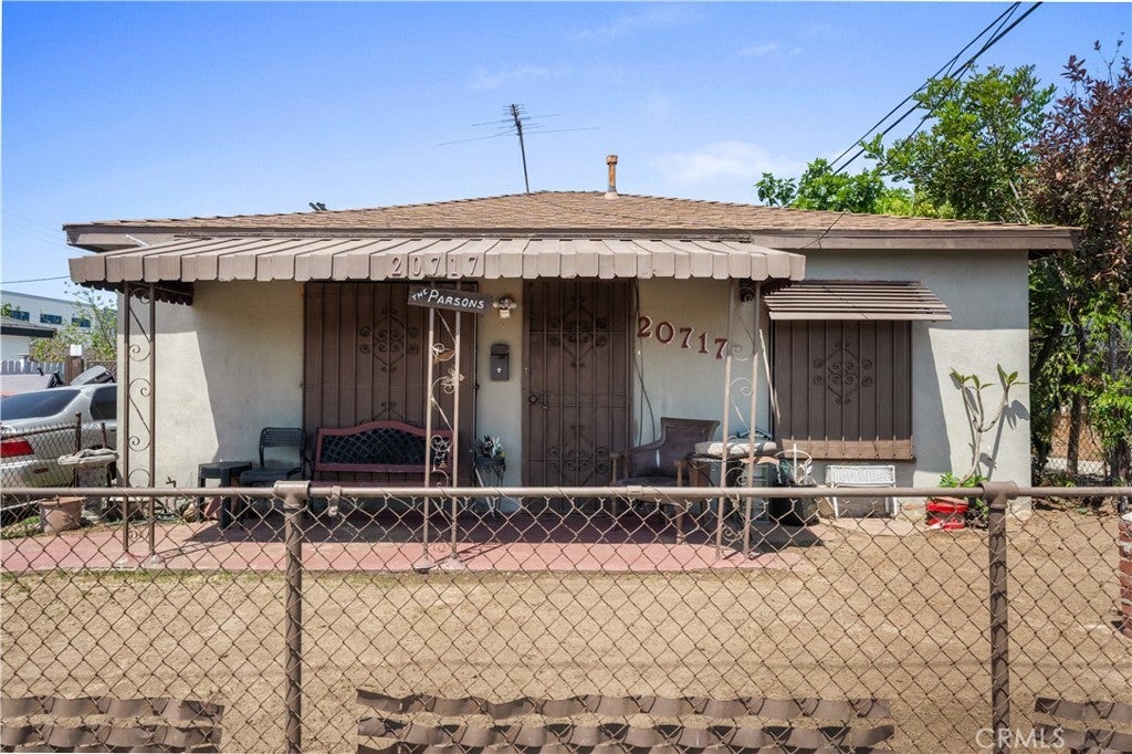 Photo of Listing #SB25112212