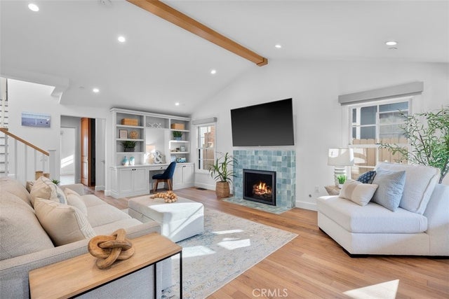 534 Marine Avenue, Manhattan Beach.