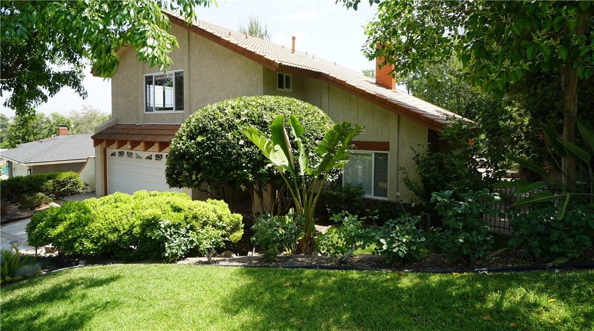 Photo of Listing #SR25115808