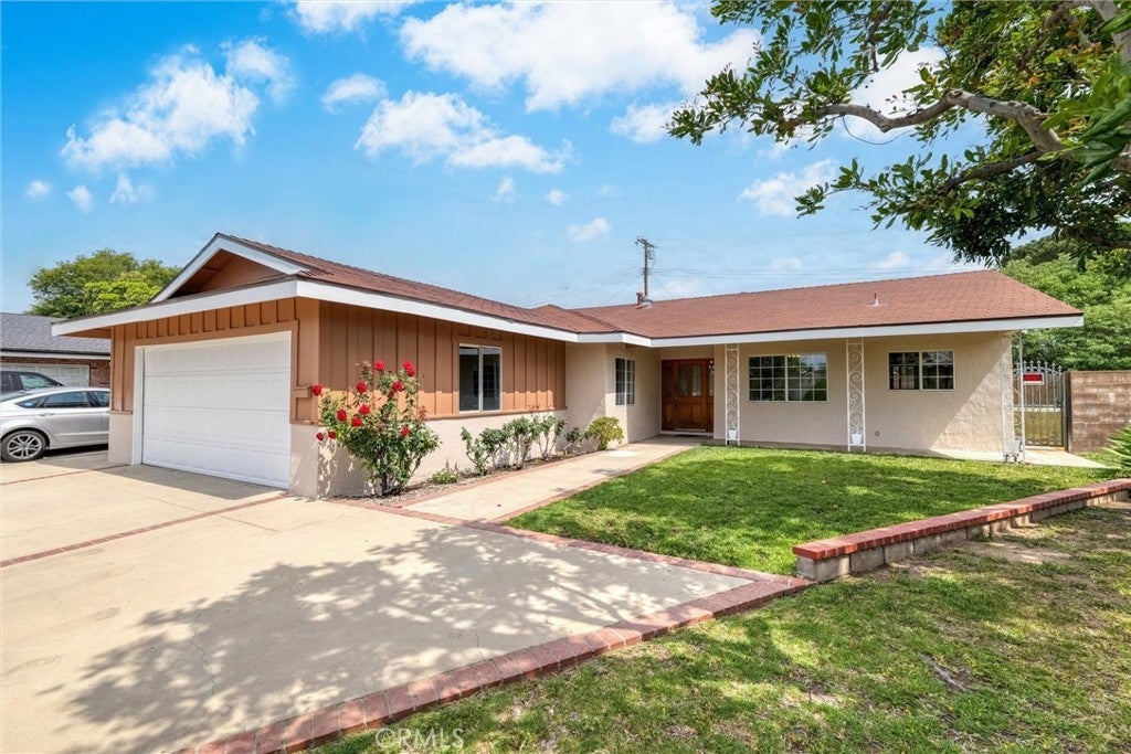 Photo of Listing #HD25116450