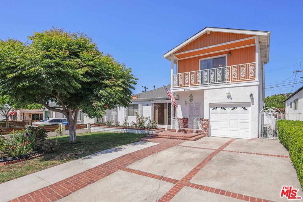 Photo of Listing #25542489