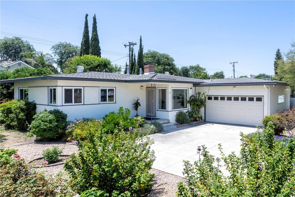 Photo of Listing #PW25114633