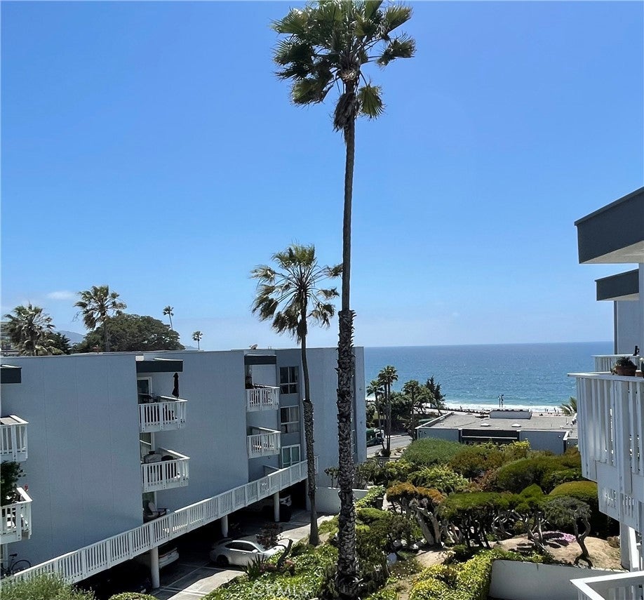 Photo of Listing #PV25116643