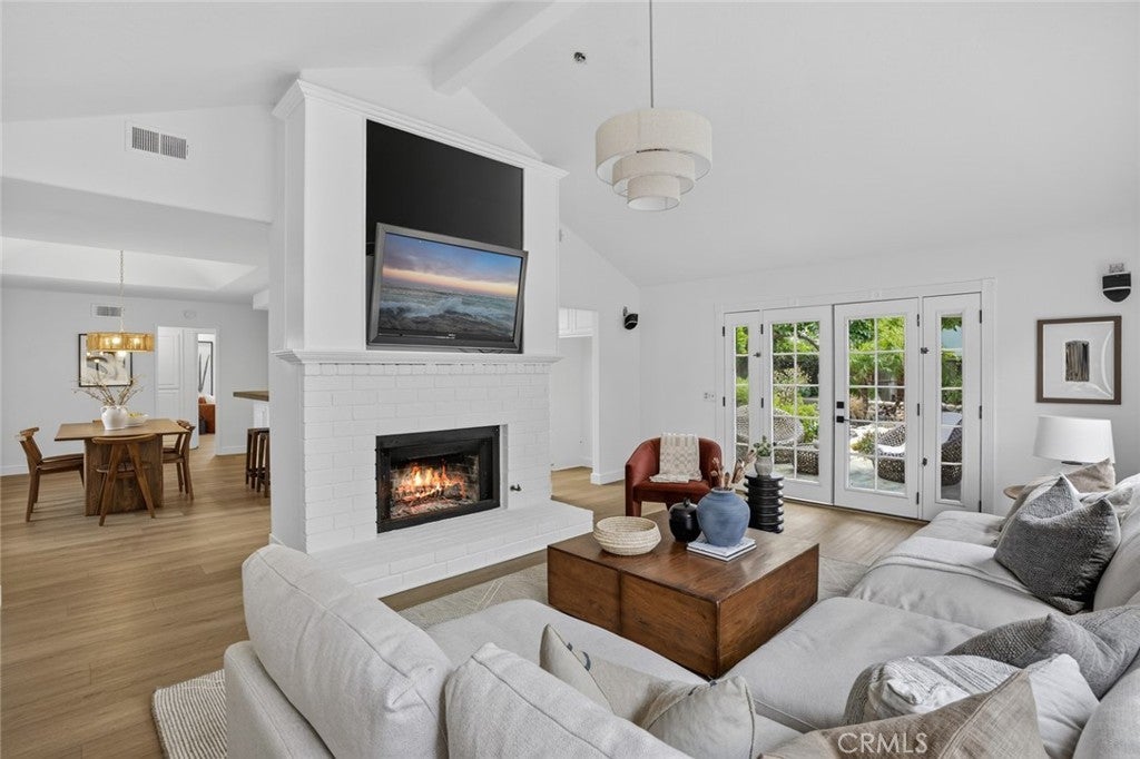 Photo of Listing #NP25115844