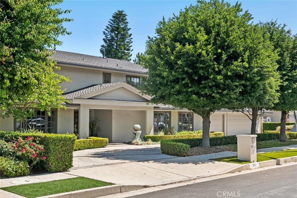 Photo of Listing #SR25108867