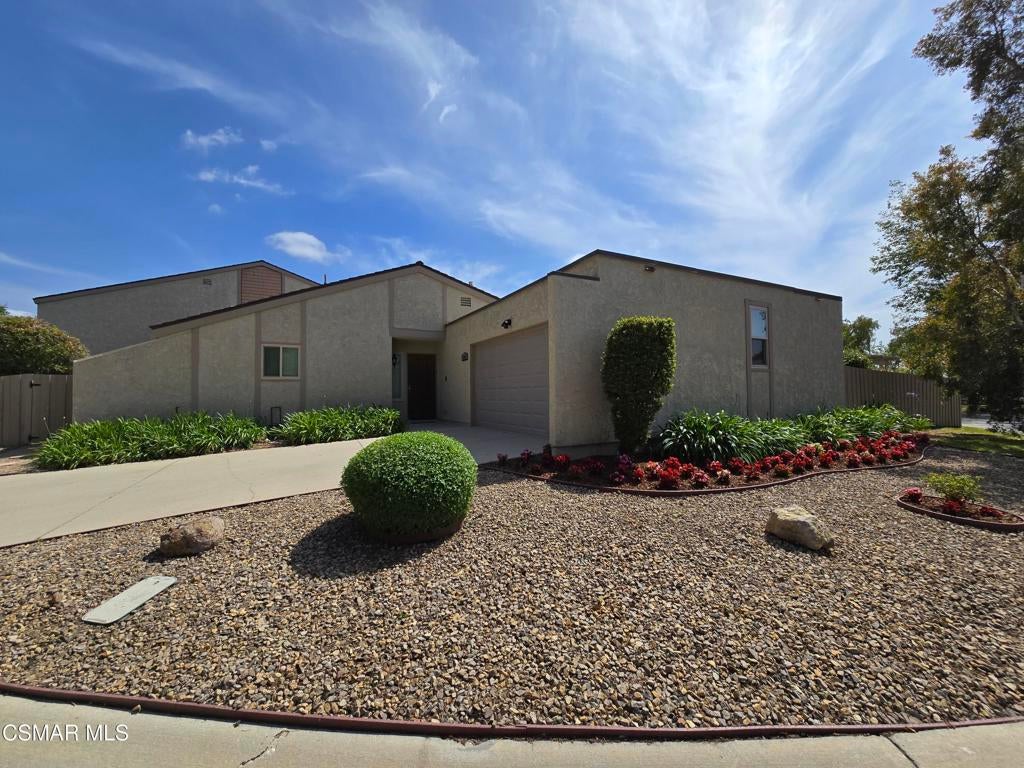 Photo of Listing #225002594