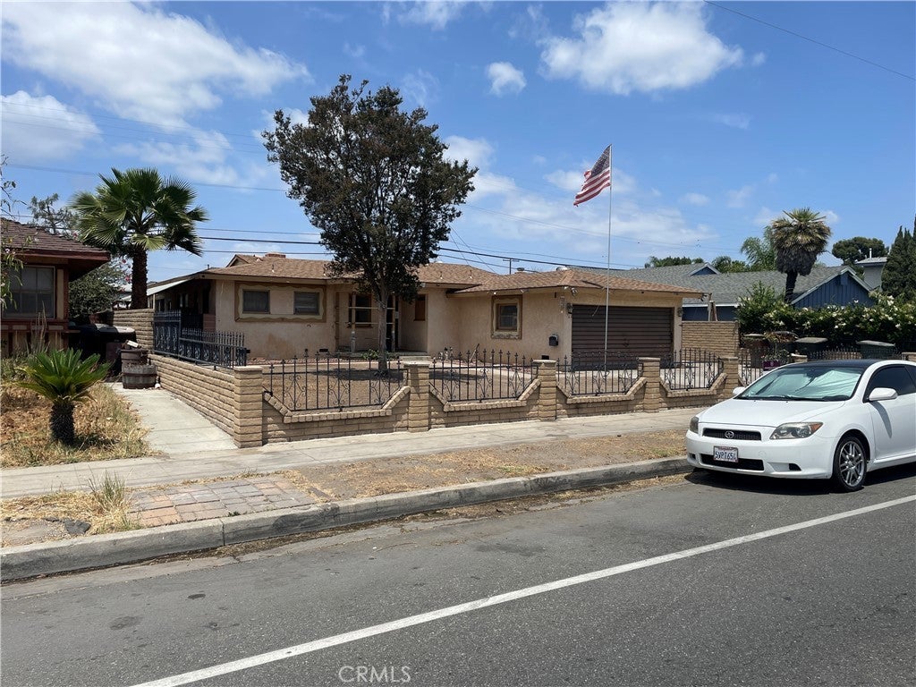 Photo of Listing #PW25116161