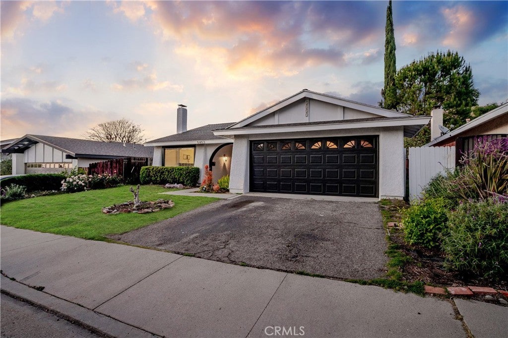 Photo of Listing #SR25105085