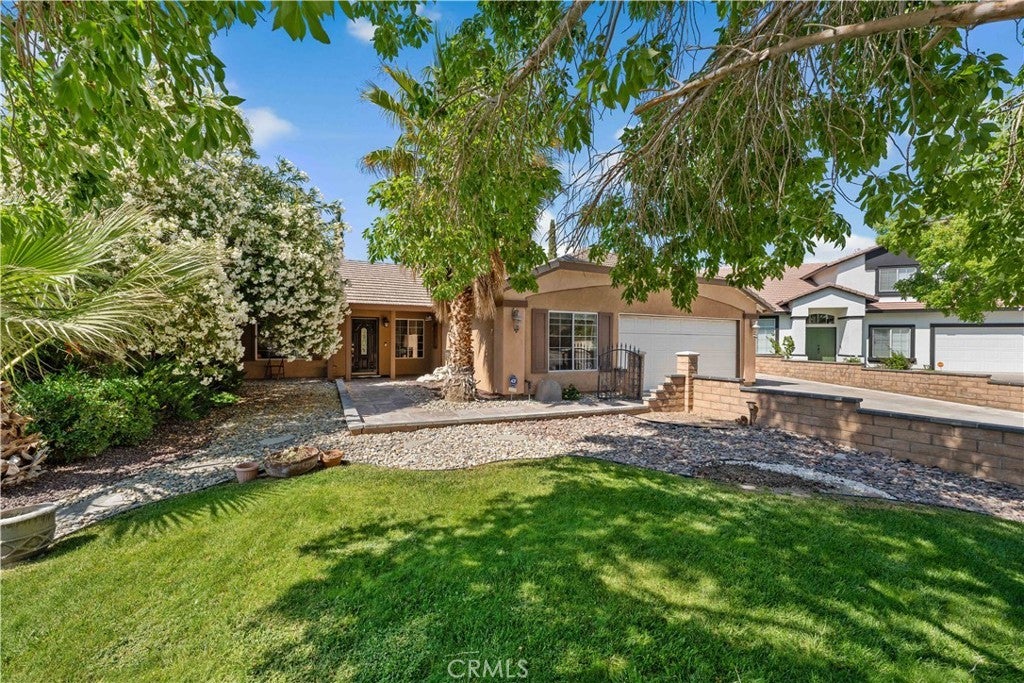 Photo of Listing #SR25115504