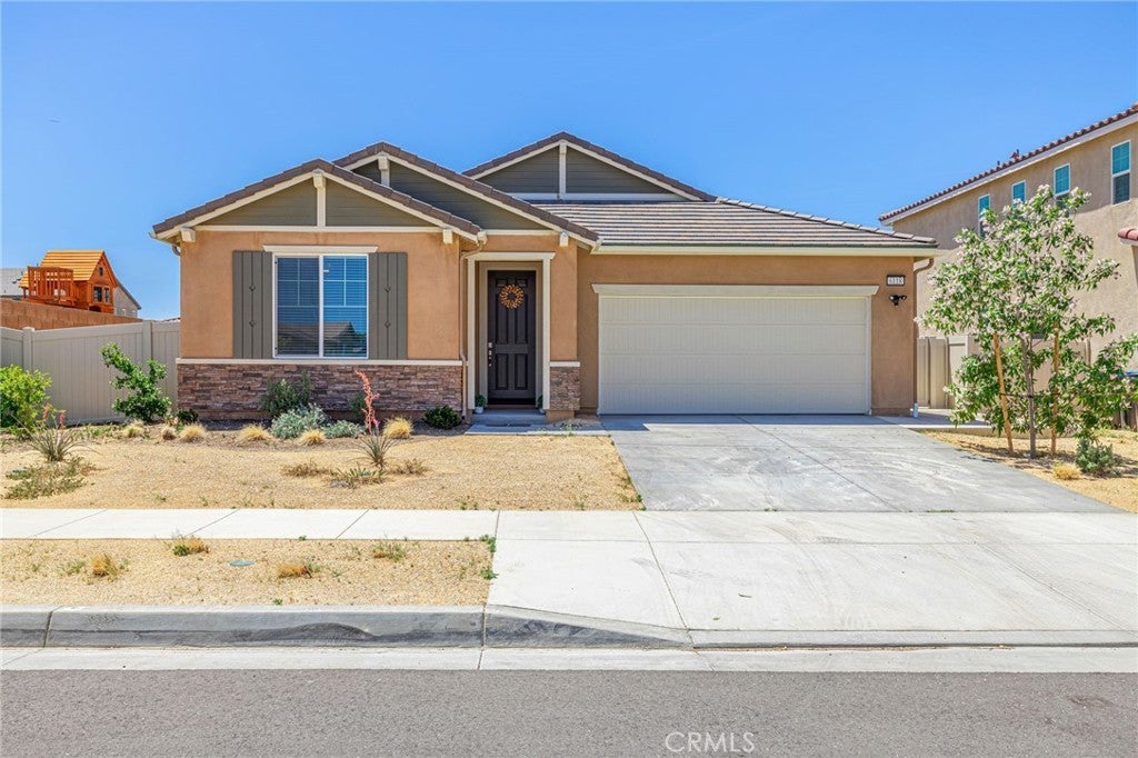 Photo of Listing #SR25117588