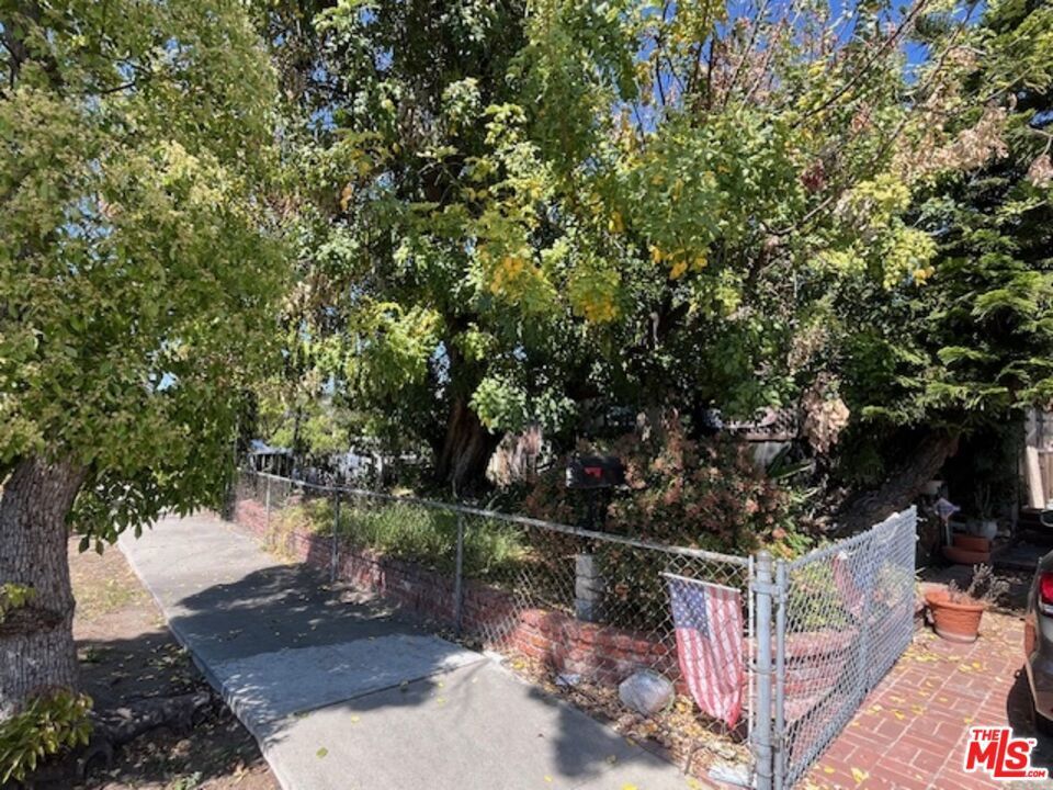 Photo of Listing #25521955