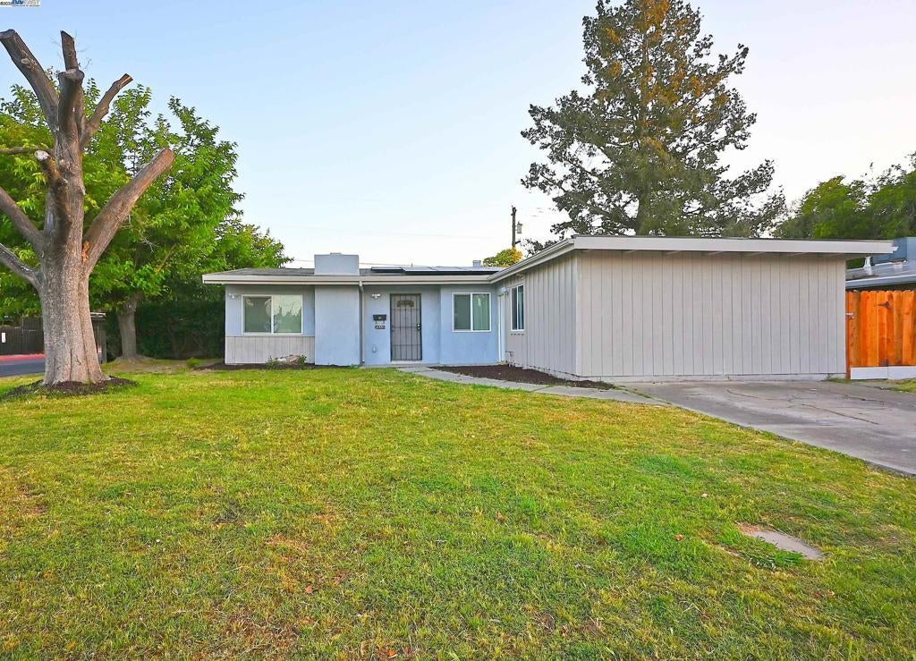 Photo of Listing #41099050