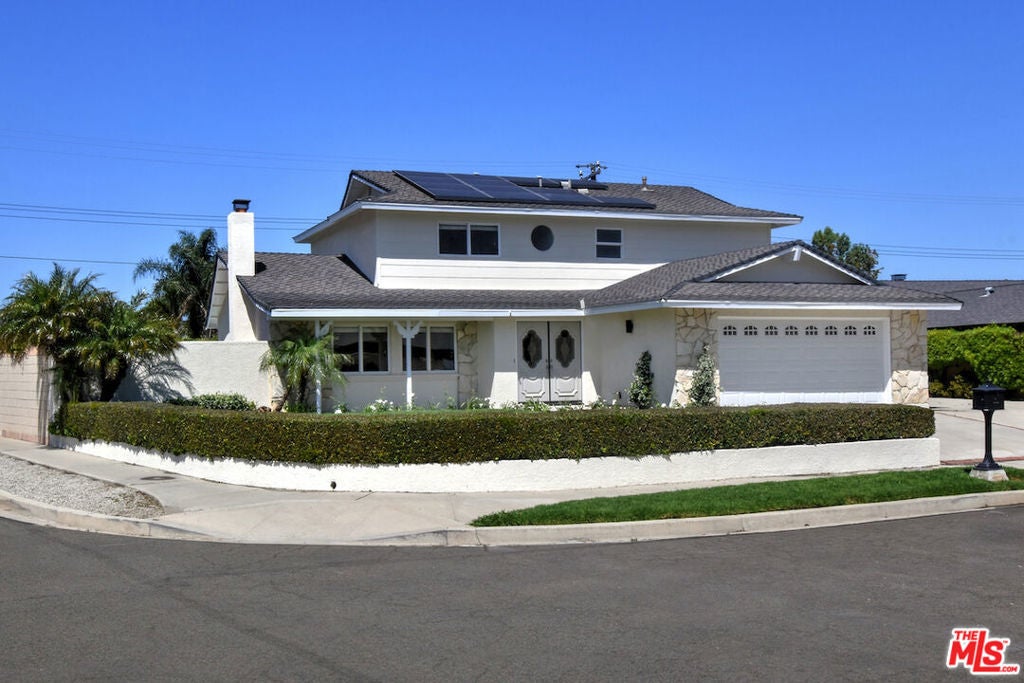 Photo of Listing #25543337