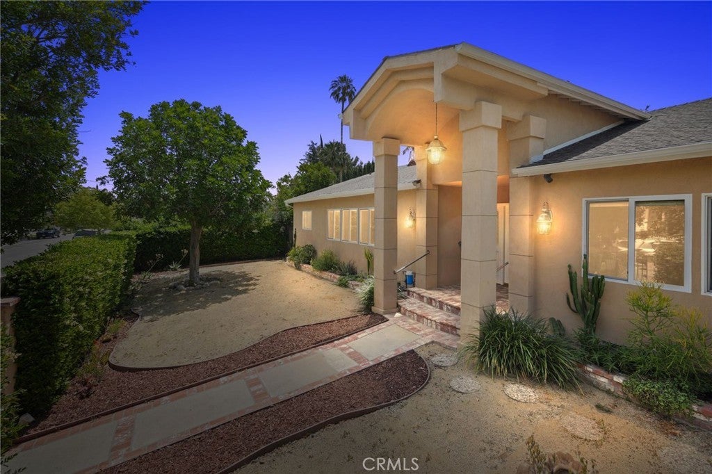 Photo of Listing #SR25116880