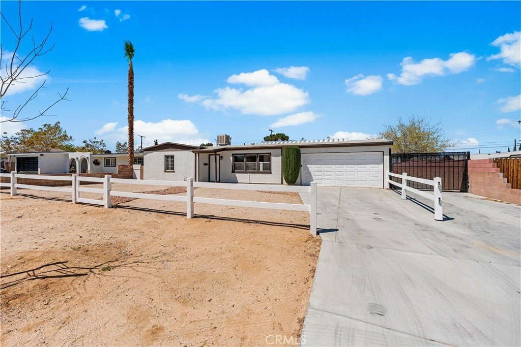 Photo of Listing #SR25118066