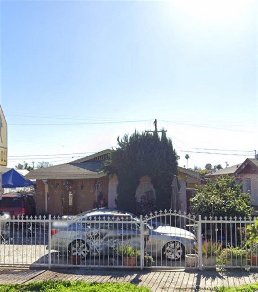 Photo of Listing #SB25118171