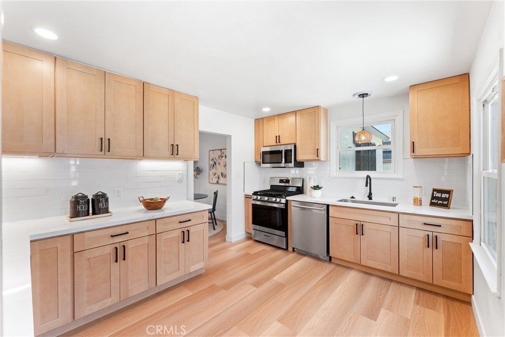 Photo of Listing #PW25118337