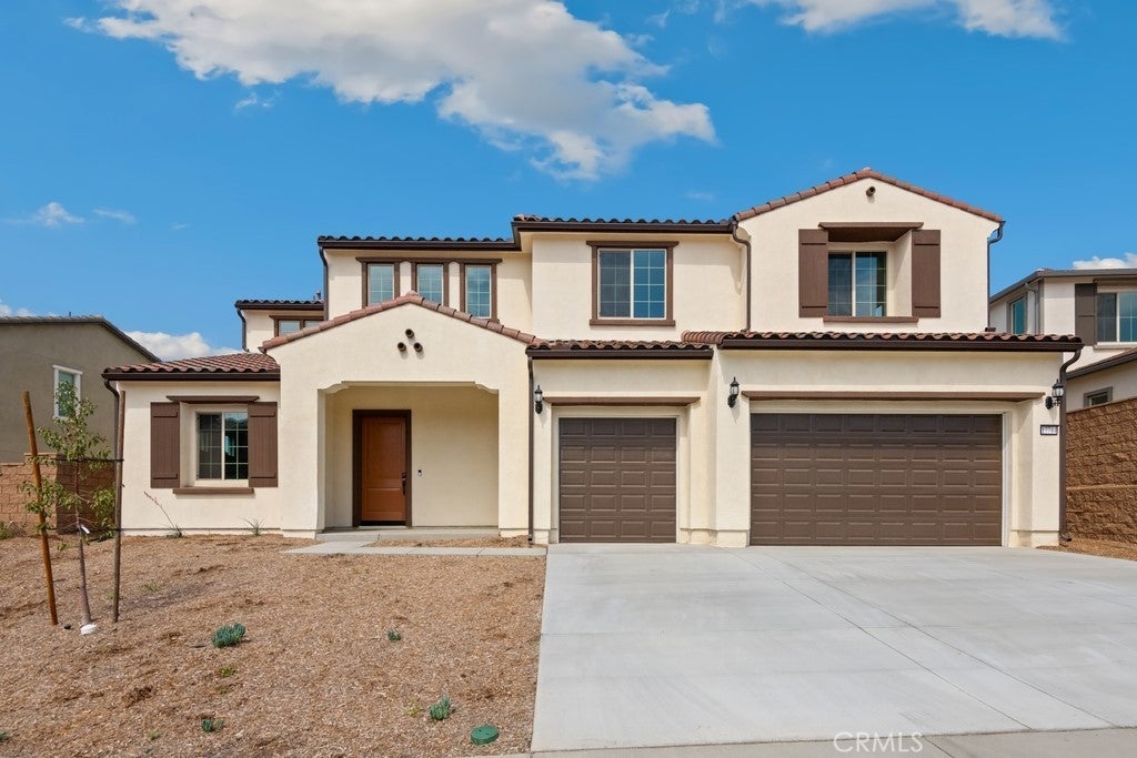 Photo of Listing #IV25117411