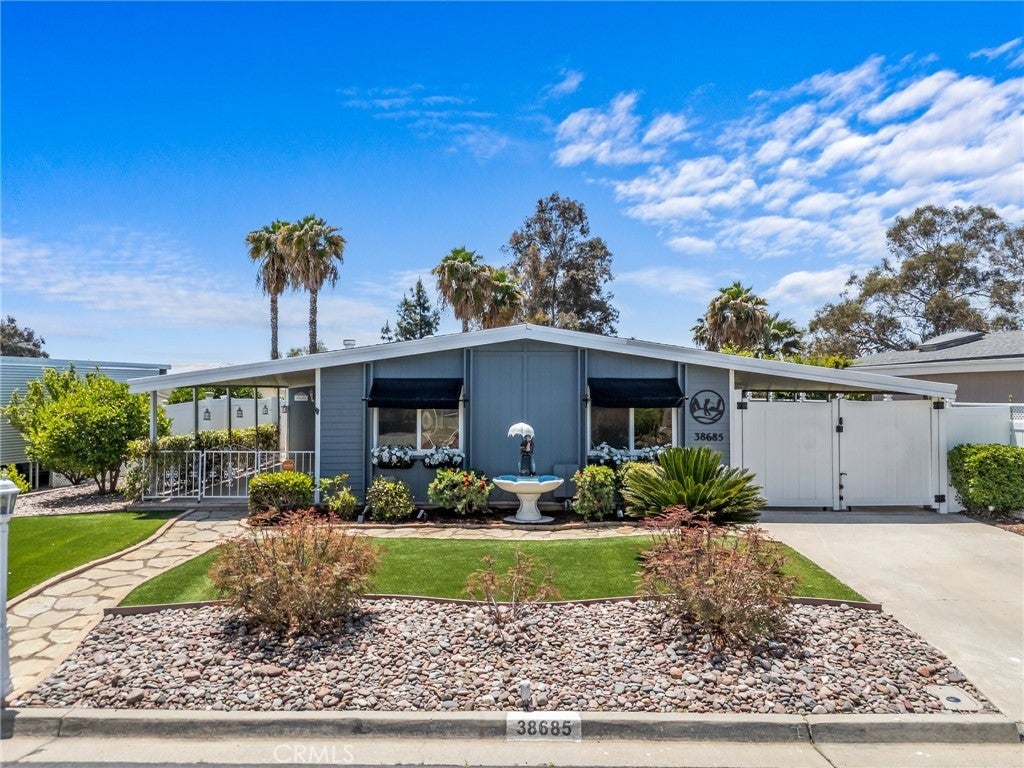 Photo of Listing #SW25118459