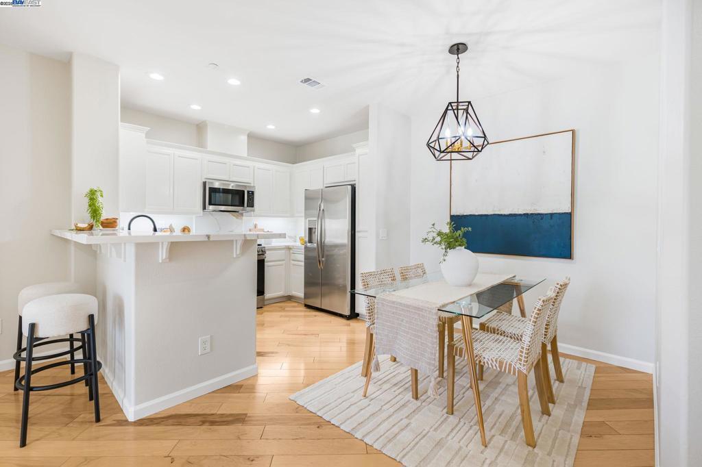 Photo of Listing #41099164