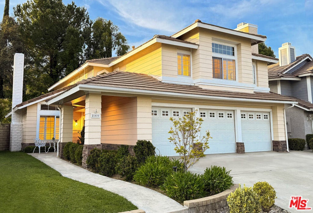 Photo of Listing #25543593