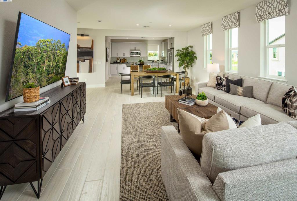 Photo of Listing #41099177